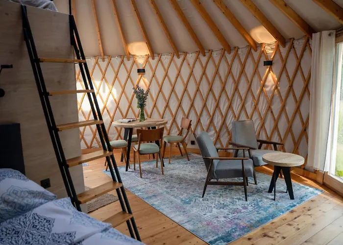 Campo de lujo Jurty Glamping Moje Taghazout *